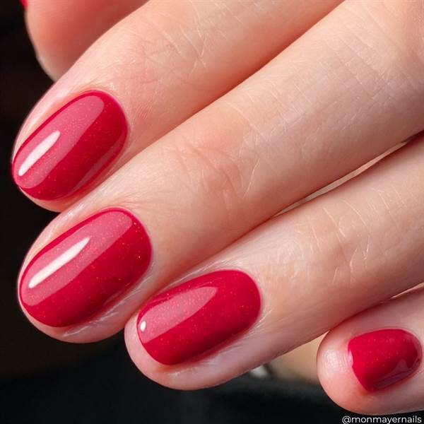 SMALTO SEMIPERMANENTE SHELLAC Ruby Ritz